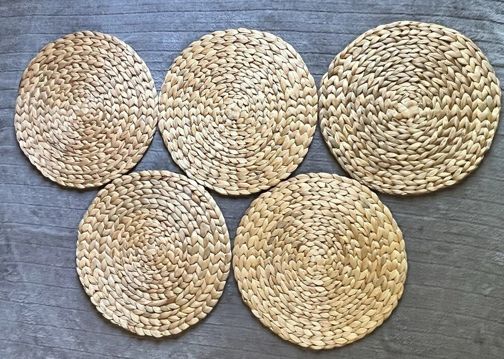 5pcs Round Water Hyacinth Woven Placemats Braided Straw Mats 13.25 Inches